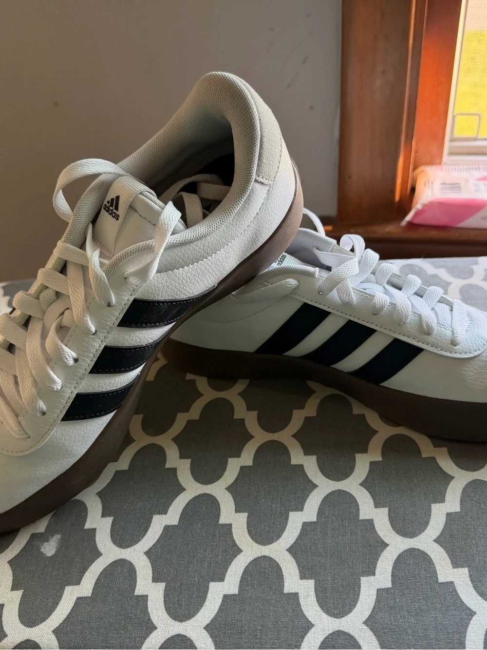 Adidaa VL Court 3.0 Shoes - Picture 2 of 4